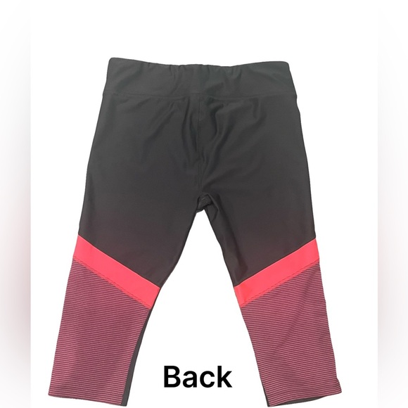 Under Armour Grey and Pink Athletic Pants. Size: Large. Good Condition. - Picture 4 of 4